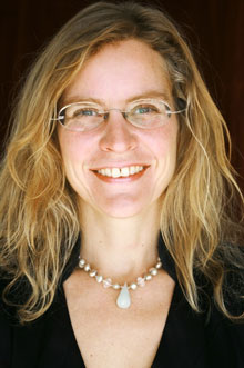 Dr. Claudia Welch